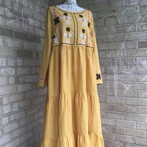 Gold plus size embroidery maxi dress